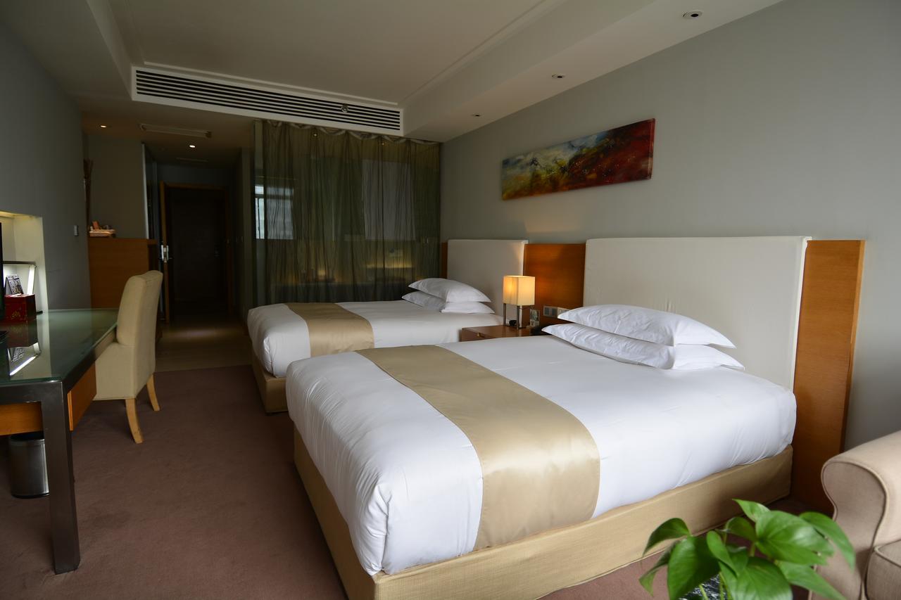 Tang'S Hotel Чандэ Экстерьер фото